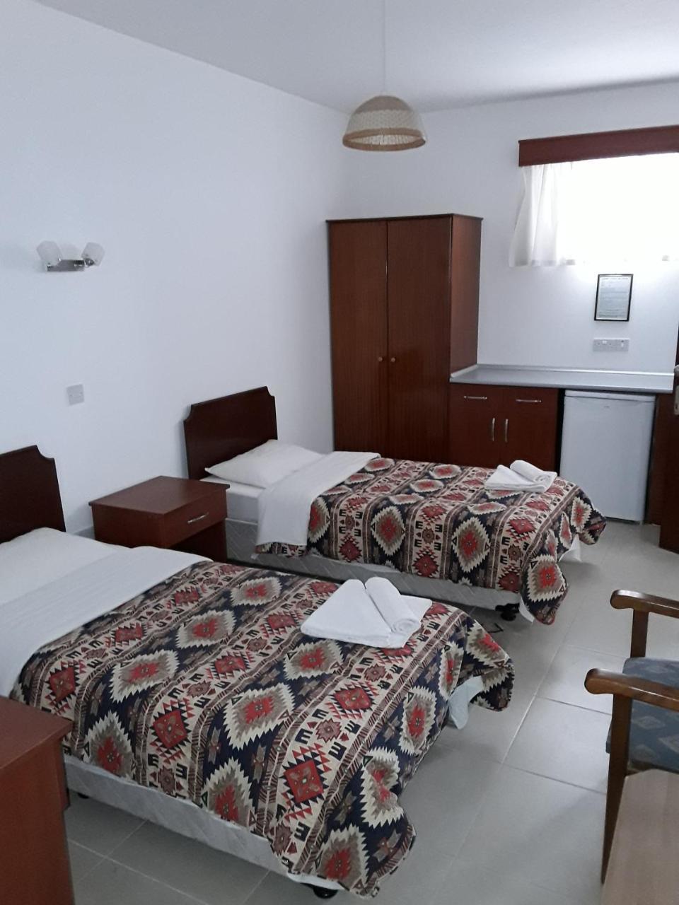 Citrus Tree Gardens Hotel Karavas  Bagian luar foto